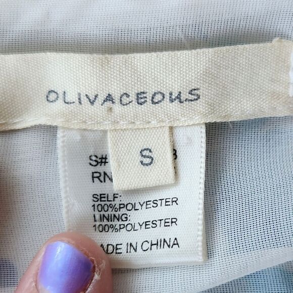 Olivaceous Floral Romper - Picture 2 of 10